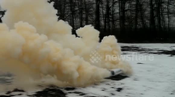 I made biggest smoke granade in Youtube, to much smoke!