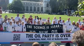 Chris Packham joins scientists as they deliver their message to Parliament to stop new oil and gas