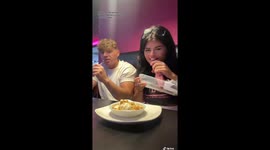 Bad meat up: UK woman whips out RAW steak at dinner and gnaws as her date flees