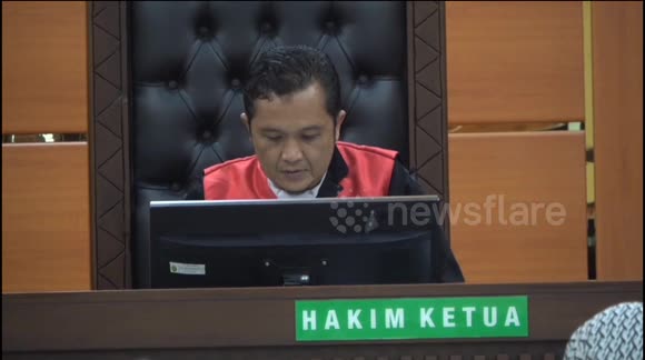 3 women in Padang City, Indonesia were sentenced to 2 months in prison for giving alcoholic drinks to a cat