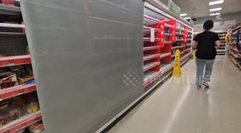 Heatwave meltdown: Fridges in London supermarket break down during record-breaking September weather