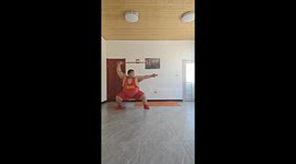 Agile Plump Martial Artist Wows with Incredible Sword Dance in China