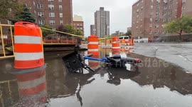 New York returns to calm after floods in USA