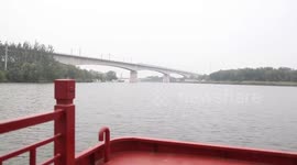 Thriving riverside tourism enriches holiday life in China's Tianjin