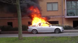 Lucky escape for driver as car bursts into flames in High Wycombe, UK