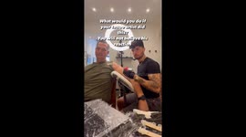 ‘Silver daddy’ leaves Internet in tears after crying while getting tattoo of his cat Part 1/3