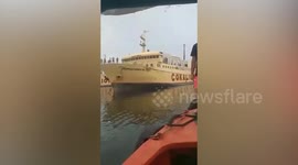 Ship crew scramble to escape liquid chlorine leak in vessel