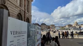 Versailles Palace reopened following 4th bomb threat in a week