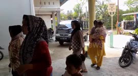 The results of the doctor's examination of the baby boy contain a fetus that is an imperfect twin