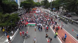 Protest against the Israeli massacre in the Gaza Strip that has killed more than eight thousand Palestinians, including 3,500 children, according to local sources.