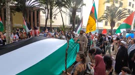 Protest against the Israeli massacre in the Gaza Strip that has killed more than eight thousand Palestinians, including 3,500 children, according to local sources.