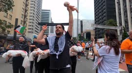 Protest against the Israeli massacre in the Gaza Strip that has killed more than eight thousand Palestinians, including 3,500 children, according to local sources.