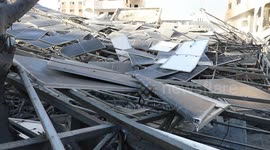 Israeli warplanes bombed an eight-story building near Al-Shifa Hospital in the center of Gaza City.