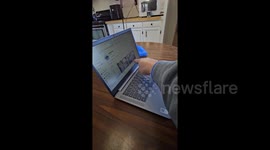 Heartfelt moment man surprises neighbour with $5,000 fundraiser after act of kindness went viral