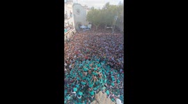 World's First '9 de 9' Human Tower