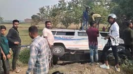 Traveler vehicle fell into a drain after colliding with a tree on Rampur Road,Moradabad