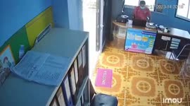 Magnitude 4.7 earthquake rocks homes and offices in northern Thailand