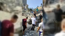 Israel warplane destroys a house hosting displaced people in Deir al-Balah