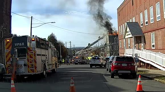 Dash Camera 2nd alarm fire with backdraft mount carmel, Pa