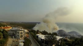 Fire at Figueira do Guincho, concelho de Cascais - Biscai (Portugal), on the 29/08/2013, recorded by a small drone and a gopro.