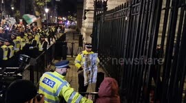 Palestine supporters are moved from gates of Downing Street after ceasefire amendment was voted down