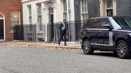 Jeremy Hunt leaves 11 Downing Street ahead of Autumn Statement