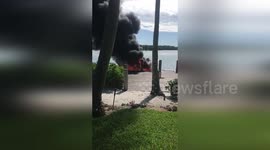 Naples Fire-Rescue Swiftly Responds to Boat Fire at Port Royal Dock in Florida, USA