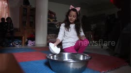 Alma Al-Omari, a Palestinian child displaced from the northern Strip to the south of Gaza City