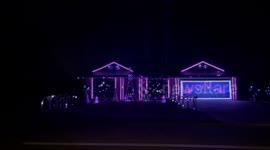 Man creates incredible 'Christmas house of lights' with 23,000 bulbs and different songs programmed to them every week (Part 2)