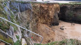 Cornwall's controversial cliff top development site collapses into the sea at Whipsiderry beach, Newquay, Cornwall, UK