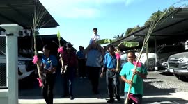 Twins, 5, 'believed to be lovers in past life' married in bizarre wedding ritual in Thailand