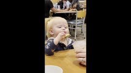Toddler sparks conversations about crossover of the year by dipping french fry in ice cream