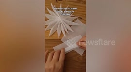 Minimalist mum refuses to buy her kids Christmas presents this year