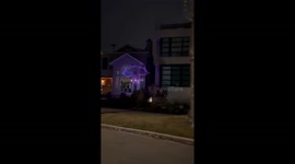 Brightest house in Calgary shows that Christmas Spirit is in full bloom