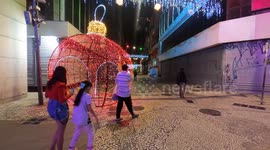 The City Hall of São Paulo inaugurated on Thursday night (14) four villages that are part of the Christmas Festival.