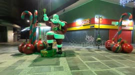 The City Hall of São Paulo inaugurated on Thursday night (14) four villages that are part of the Christmas Festival.