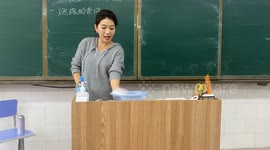 Chemistry wizardry: teacher's fiery lesson leaves students spellbound