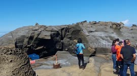 Taiwan's popular tourist spot 'Elephant Trunk Rock' loses nose due to erosion