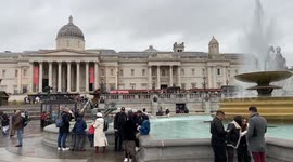 Unseasonably warm Christmas Day in London