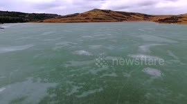 Ice colours at Resor Lake