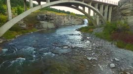Lundbreck Falls at fall time