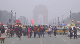 Vibrant celebrations at India Gate mark last day of 2023