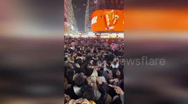 Explosions erupt as floating balloons hit powerlines on New Year's Eve