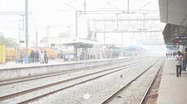 Weather: Winter fog in India affected life