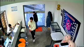 Outrage erupts as man pressed to compensate for shattered glass at billiard hall in China