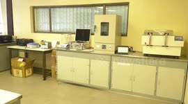 China hands over anti-narcotics laboratory equipment to Zimbabwean police