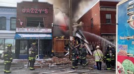 Kids Evacuated from Kindergarten Before Explosions Hit in Washington, USA