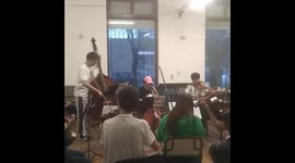 ENSAYO GENERAL DE LA ORQUESTA