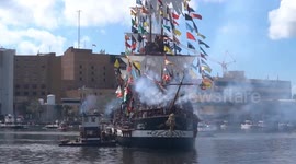 Streets Invaded by Pirates in Spectacular Gasparilla Festival in Tampa, USA