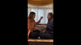 Flour-fueled rubber band roulette: hilarious mess in Isfahan, Iran